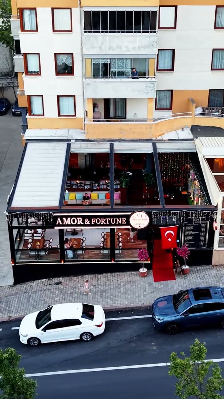 Amor & Fortune dış cephe tanıtımı